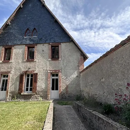 Maison De Charme A Jaligny-sur-besbre, 4 Chambres, Jardin, Draps & Menage Inclus - Fr-1-489-459 Jaligny