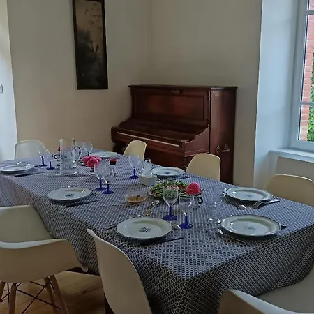 Maison De Charme A Jaligny-sur-besbre, 4 Chambres, Jardin, Draps & Menage Inclus - Fr-1-489-459 Landsted *