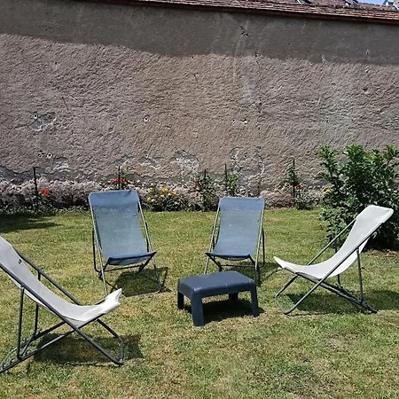 Maison De Charme A Jaligny-sur-besbre, 4 Chambres, Jardin, Draps & Menage Inclus - Fr-1-489-459 Holiday home